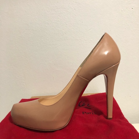Christian Louboutin Nude Heels - Picture 6 of 7